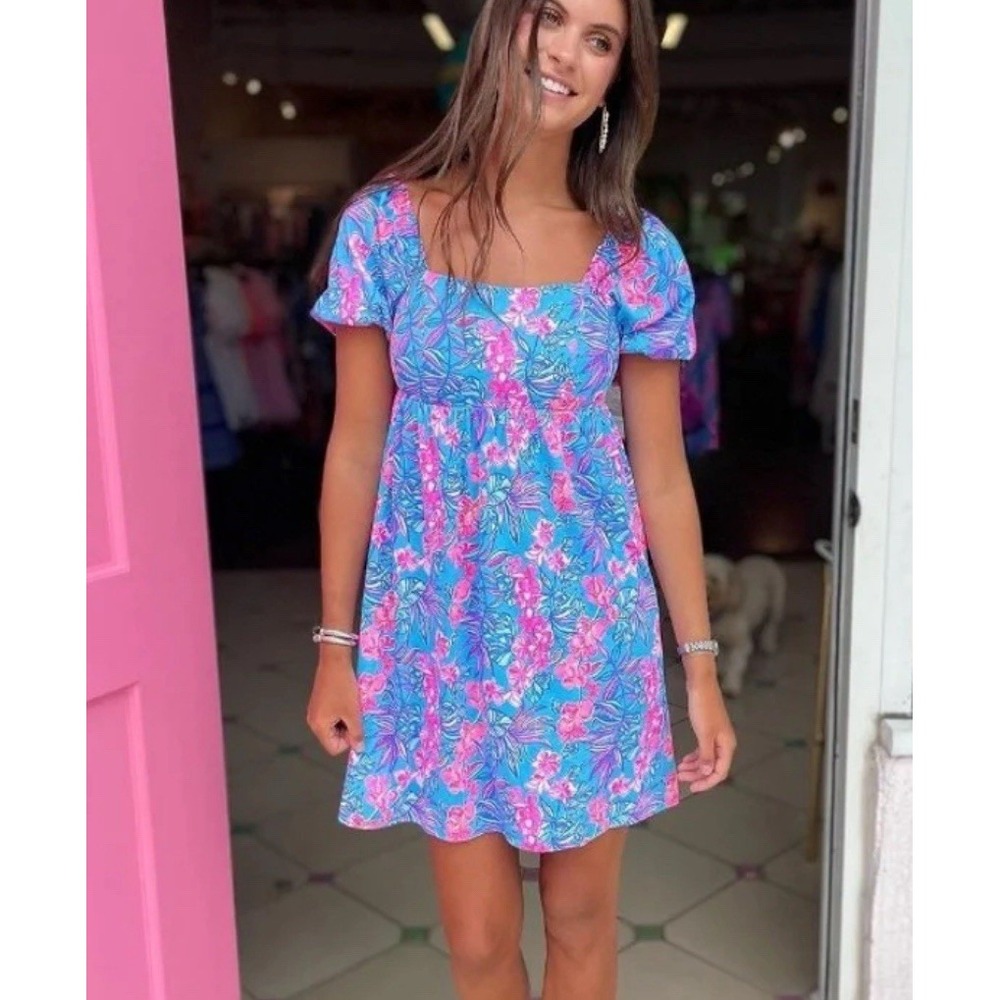 Lilly Pulitzer Delaney Puff Sleeve Smocked Floral Orchid Oasis Dress Size 2/XS